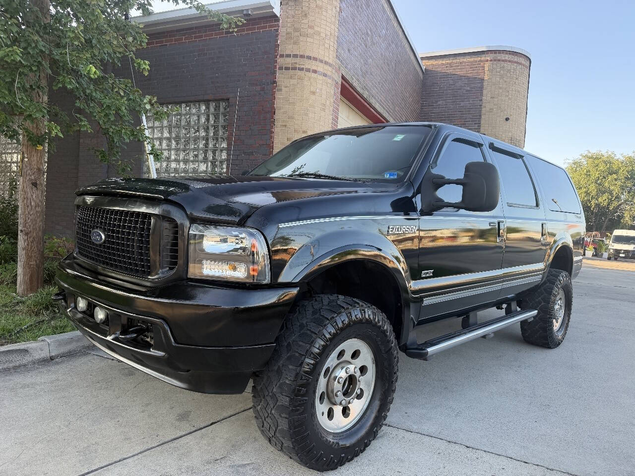 2004 Ford Excursion Limited Sport Utility 4D